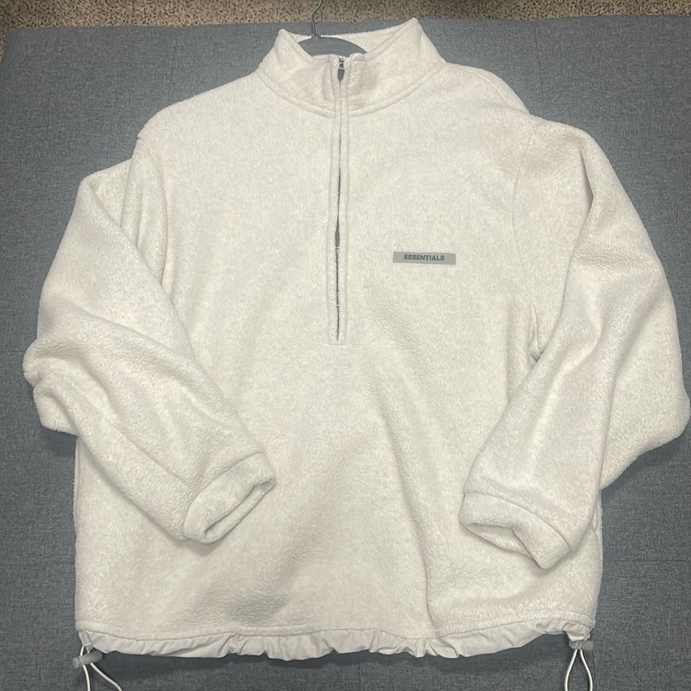 Fear of God ESSENTIALS fleece pullover size small